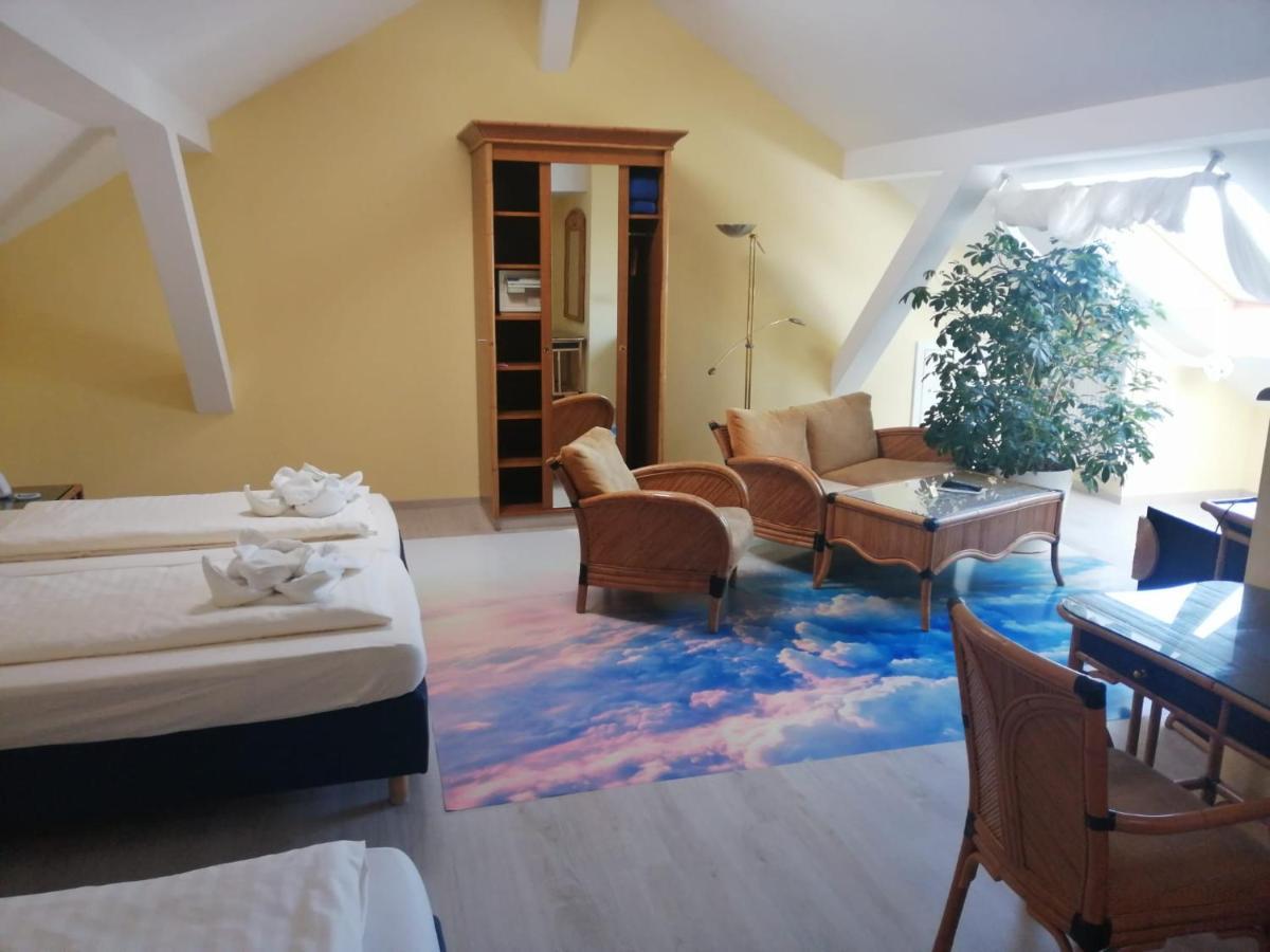 Hessischer Hof Ober-Ramstadt Екстер'єр фото